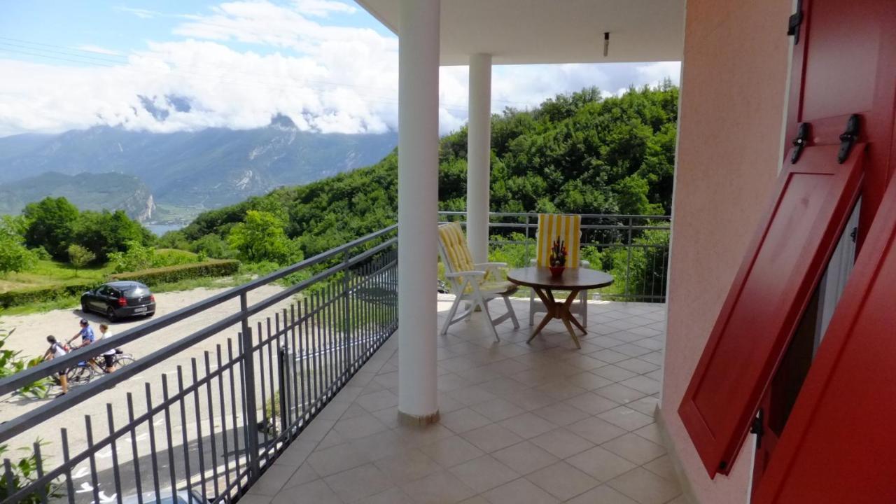 Hotel Rosalpina Riva del Garda Exterior photo